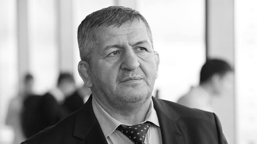 Ученики Абдулманапа Нурмагомедова намерены построить мечеть в честь легендарного тренера