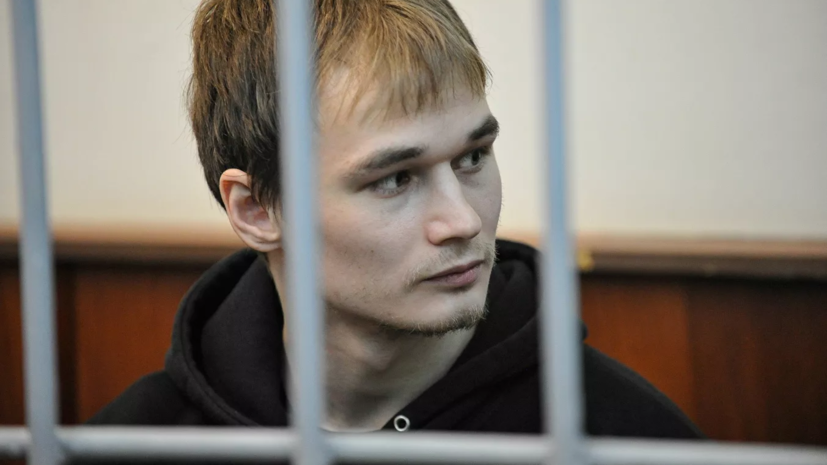 Суд в Москве начал оглашать обвинительный приговор Азату Мифтахову