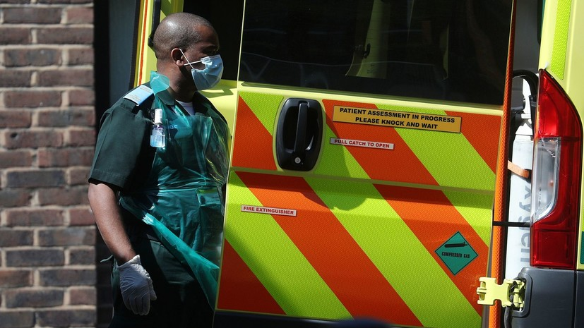В Британии за сутки выявили более 22 тысяч случаев коронавируса