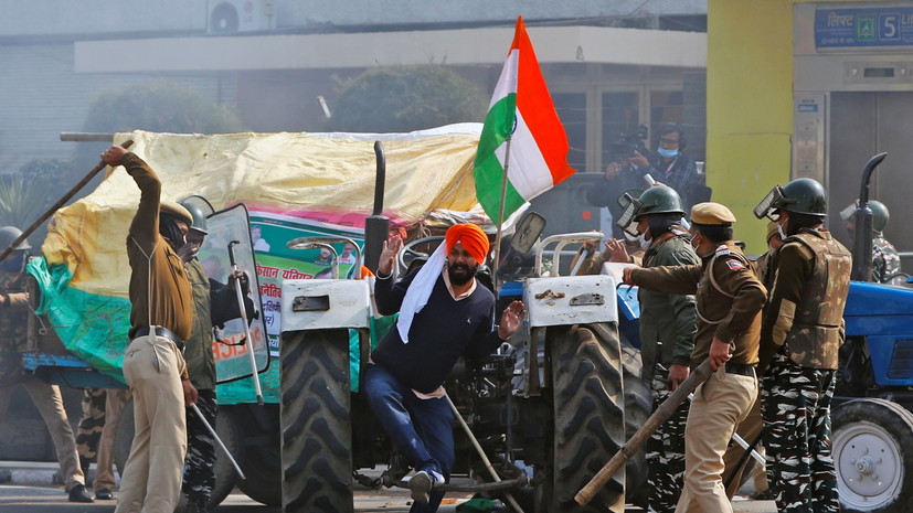 NDTV: более 80 полицейских пострадали в Индии в ходе протестов фермеров