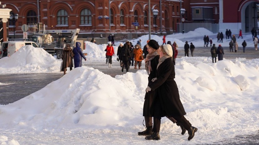«Ещё один шаг к возвращению нормальной жизни»: в Москве отменили часть антикоронавирусных ограничений