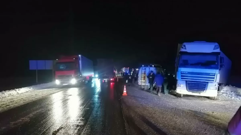 В Ульяновской области объявили траур по погибшим в ДТП под Самарой