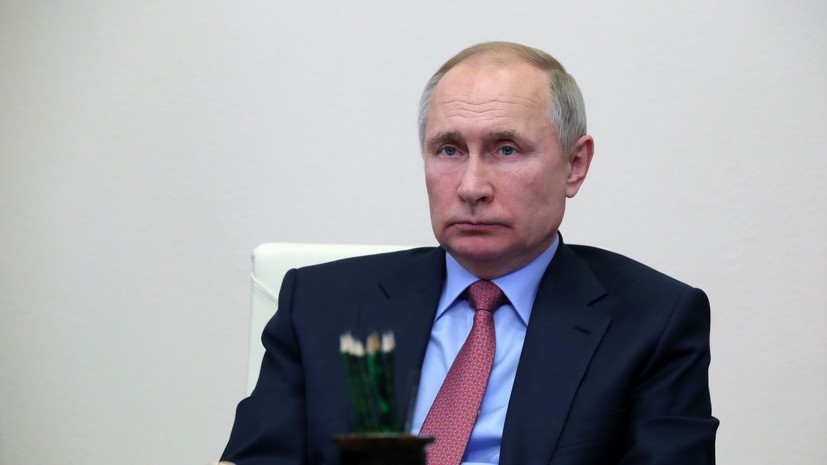 Путин поручил подготовить новые требования к работающим в Рунете зарубежным IT-компаниям