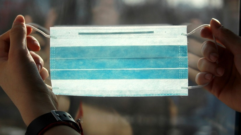 Врач дал рекомендации по использованию тканевых масок