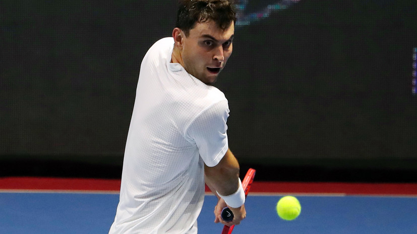 Карацев разгромил Герасимова и вышел в третий круг Australian Open