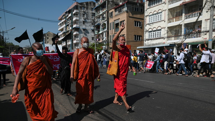 США перенаправят $42 млн на поддержку граждан Мьянмы