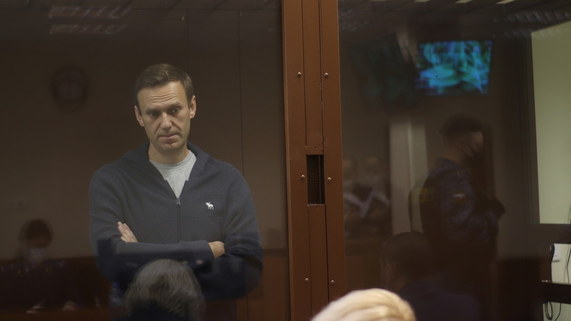 «В этом высказывании содержится оскорбление»: лингвист дала заключение в суде по делу о клевете Навального на ветерана