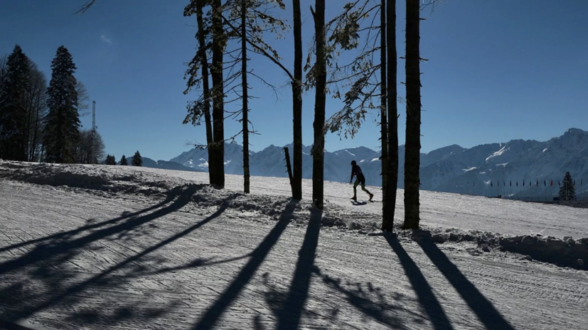 Российские лыжницы завоевали серебро в эстафете на молодёжном ЧМ