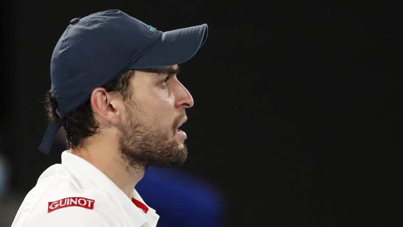 Кафельников высказался о поражении Карацева от Джоковича в полуфинале Australian Open