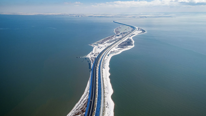 Моряков с судна под флагом Панамы эвакуировали в порт Кавказ