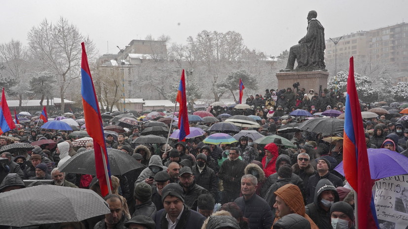 Противники Пашиняна организовали очередной митинг в Ереване