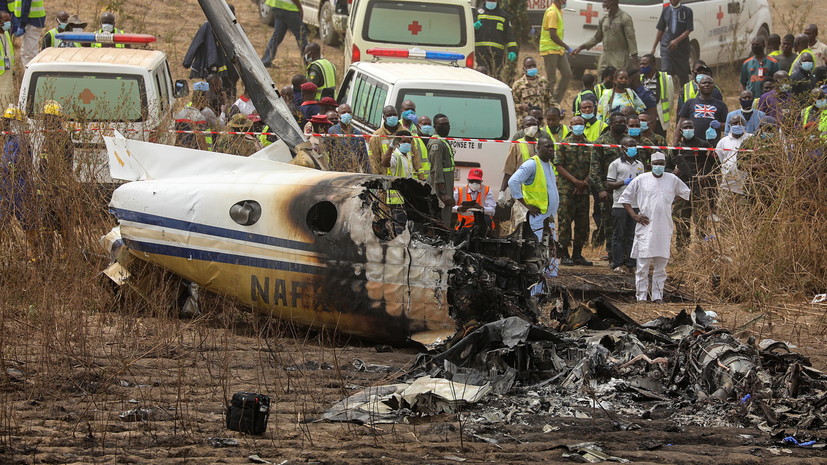 Военный самолёт потерпел крушение в Нигерии