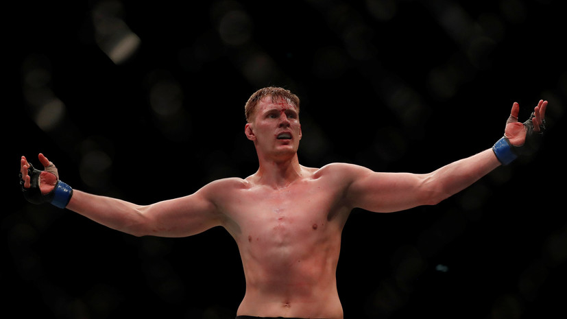 Кормье: Льюису повезло в бою с Волковым