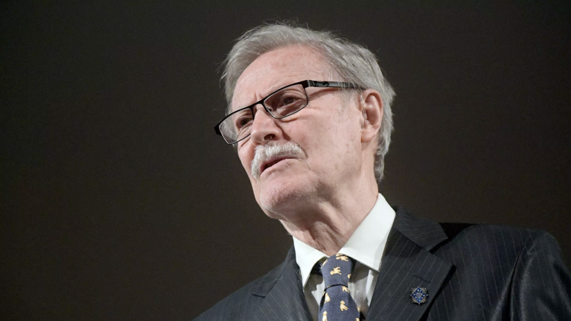 В Малом театре рассказали о состоянии заболевшего COVID-19 Юрия Соломина