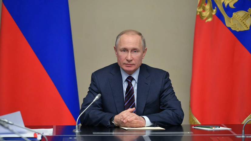 Путин утвердил состав Совета по науке и образованию