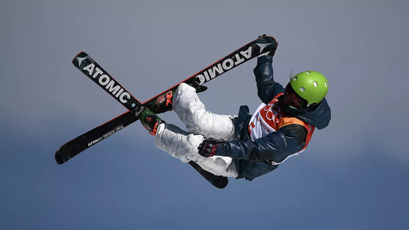 Фристайлистка Таталина стала чемпионкой мира в биг-эйре