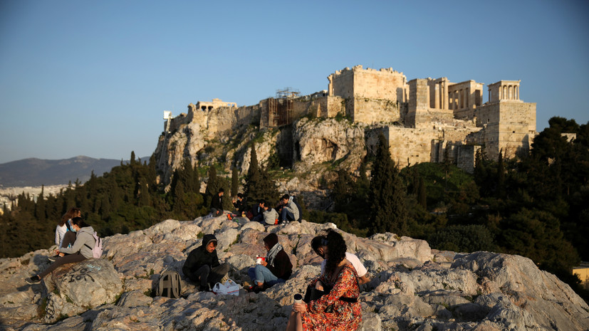 Министр туризма Греции дал прогноз по открытию границы с Россией