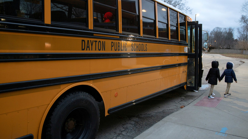 В США вдвое сократили социальную дистанцию в школах