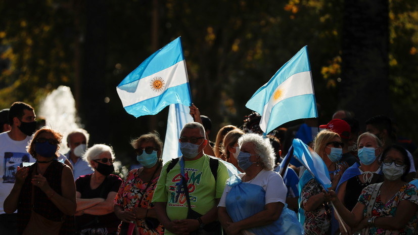 В Аргентине за сутки выявили более 6 тысяч случаев COVID-19