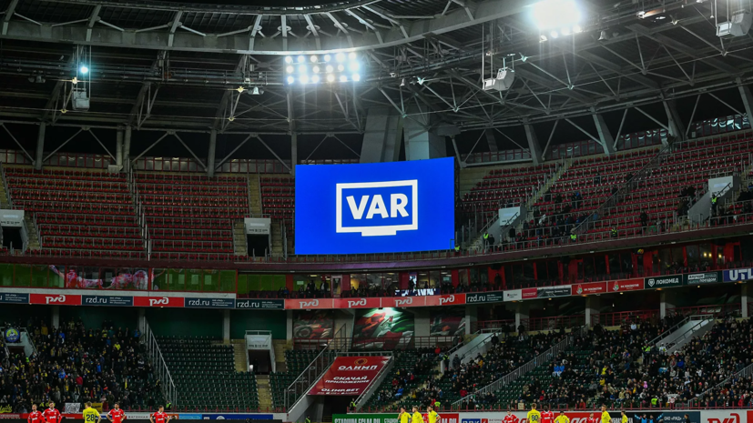 Черчесов: в ФИФА уже должны определиться — использовать VAR всегда или никогда