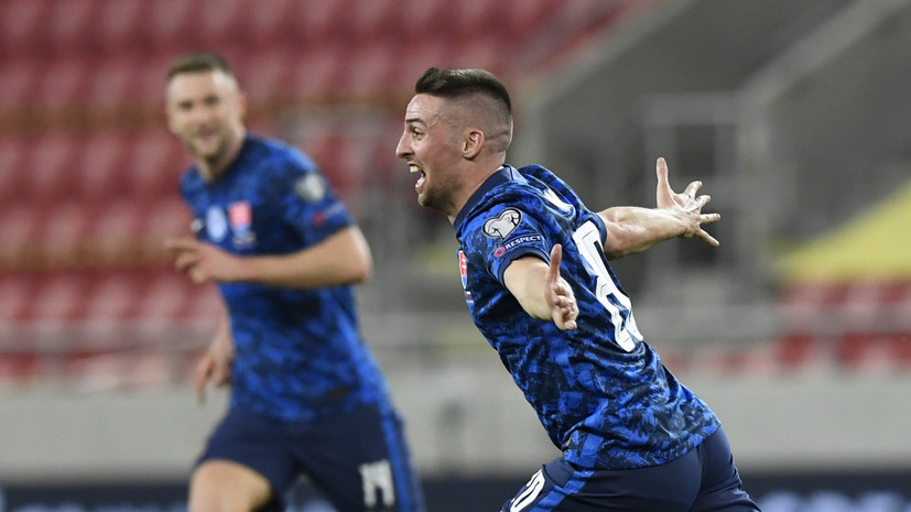 Словаки снова вышли вперёд в матче со сборной России в отборе ЧМ-2022