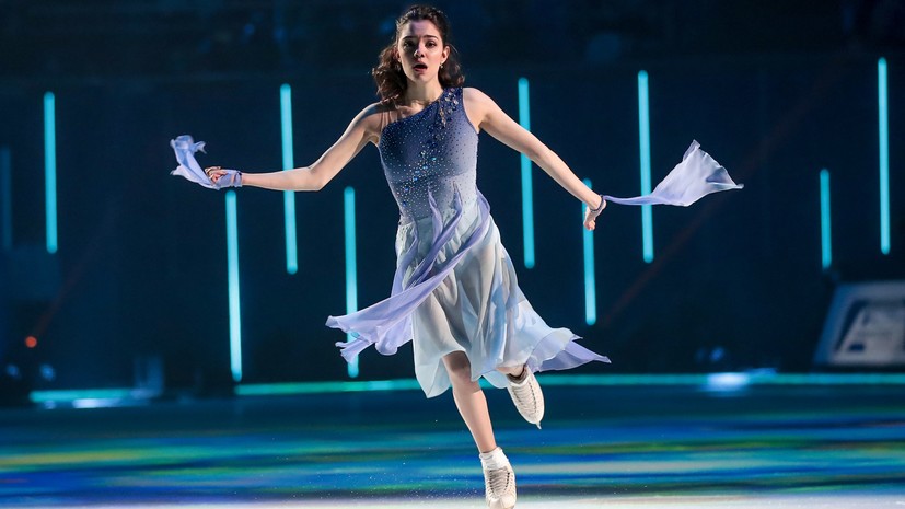 Медведева — о прыжках на шоу Тутберидзе: я стараюсь себя не форсировать
