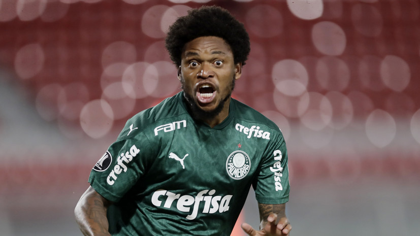 «Палмейрас» накажет Адриано за нарушение режима самоизоляции