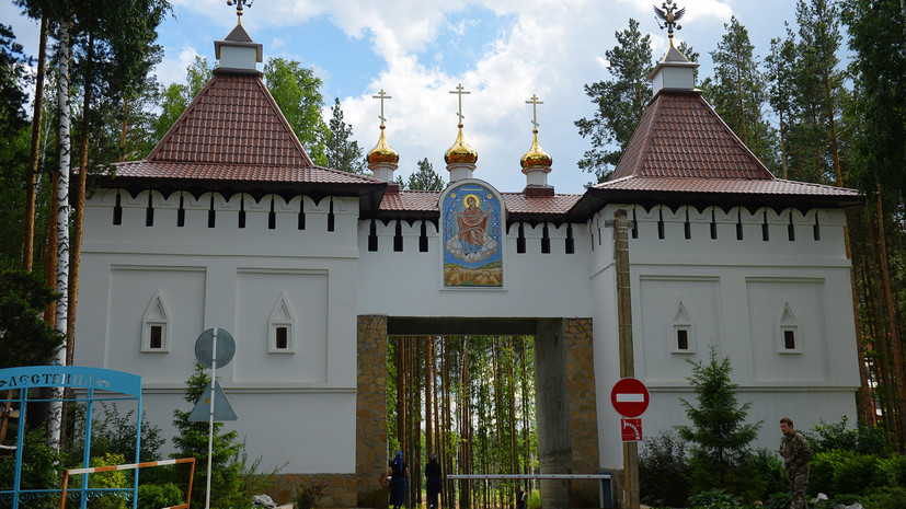 В Екатеринбургской епархии прокомментировали ситуацию в Среднеуральском монастыре
