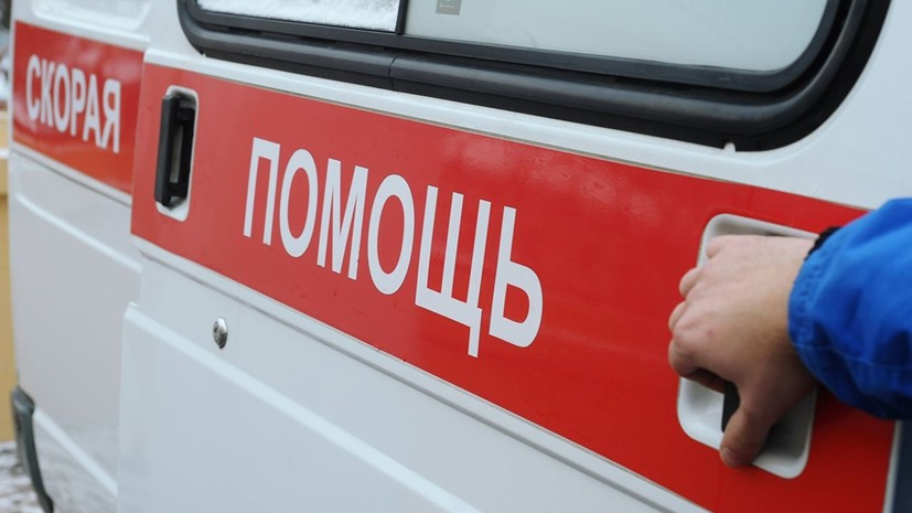 Несколько человек пострадали при наезде автобуса на мачту освещения в Москве