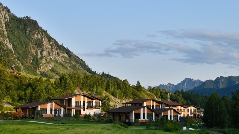 Эксперт прокомментировал ситуацию с ценами на отдых внутри России