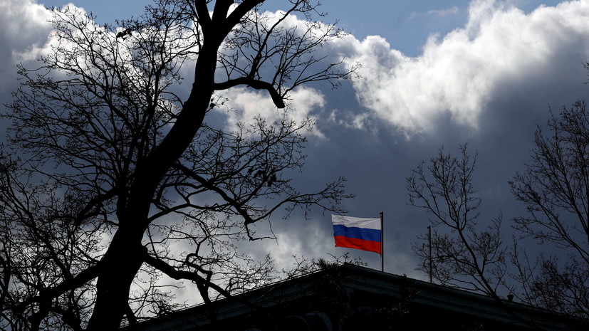 В чешском МИД высказались о численности сотрудников генконсульств России в Чехии