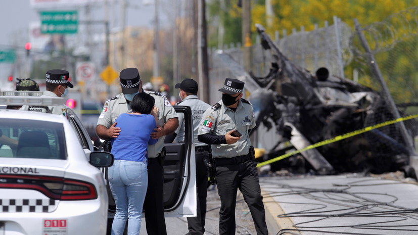В Мексике один человек погиб при крушении вертолёта