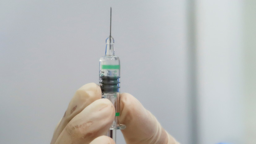 В Китае сделано почти 244 млн прививок от коронавируса