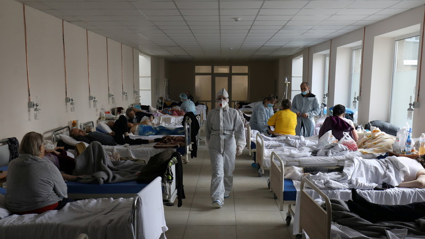 На Украине выявлено более 10 тысяч случаев коронавируса