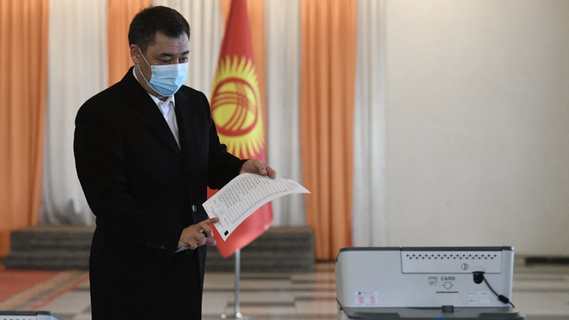 Президенты Киргизии и Таджикистана провели телефонные переговоры