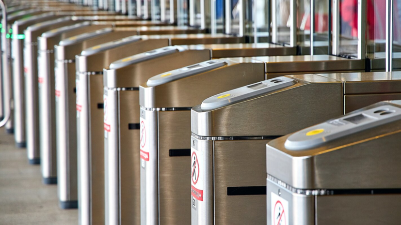 Проезд в метро Москвы оплатили банковскими картами рекордное количество раз