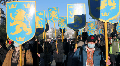 Участники шествия в честь дивизии СС «Галичина» в Киеве, 28 апреля 2021 года