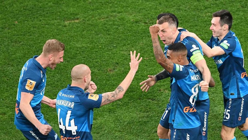 Семак: результат матча с «Локомотивом» — подарок для болельщиков