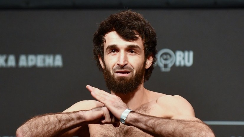 Тренер Магомедшарипова заявил, что российский боец хочет драться только за титул чемпиона UFC