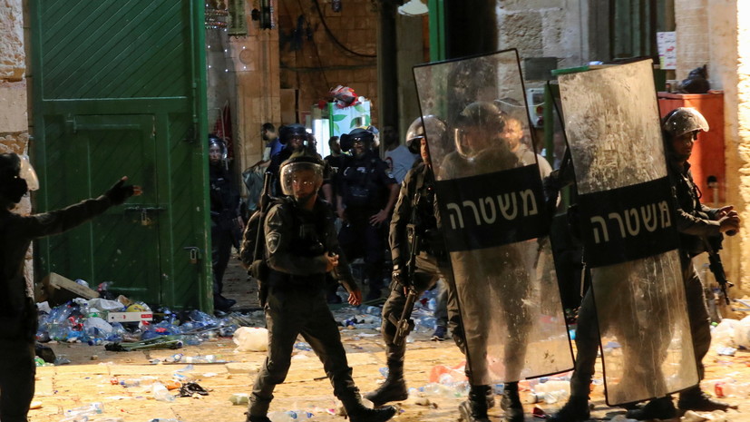 В Иерусалиме выросло число пострадавших в ходе беспорядков у мечети