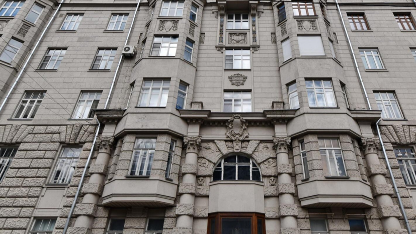 Фасад исторического дома на Поварской улице в Москве капитально отремонтируют