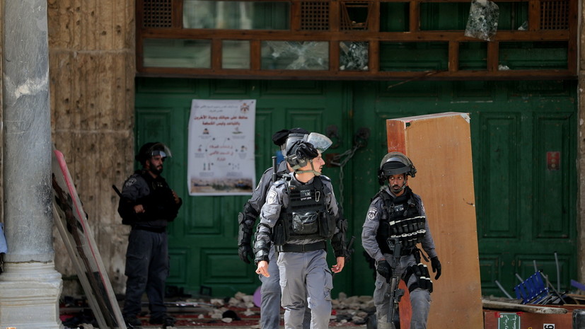 Число пострадавших при столкновениях с израильской полицией палестинцев достигло 215