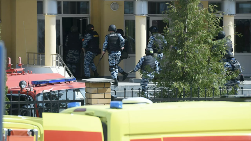 В Казани ввели режим КТО в районе школы после стрельбы
