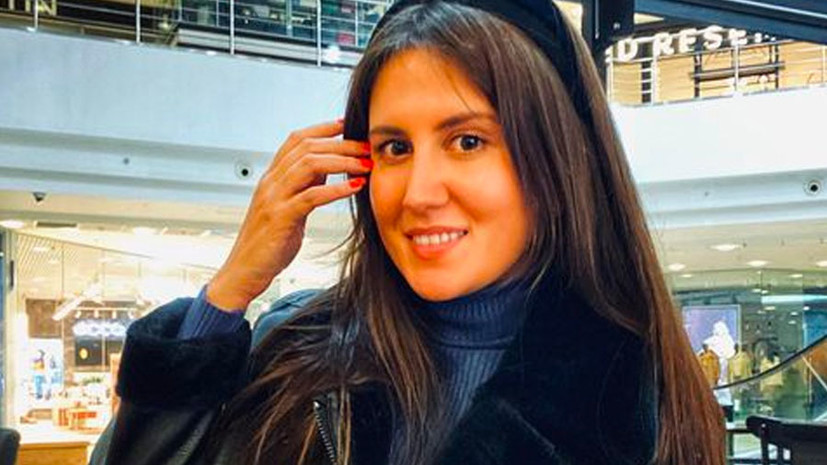 «Она жила детьми»: в Татарстане простились с 26-летней учительницей Эльвирой Игнатьевой, убитой в казанской гимназии