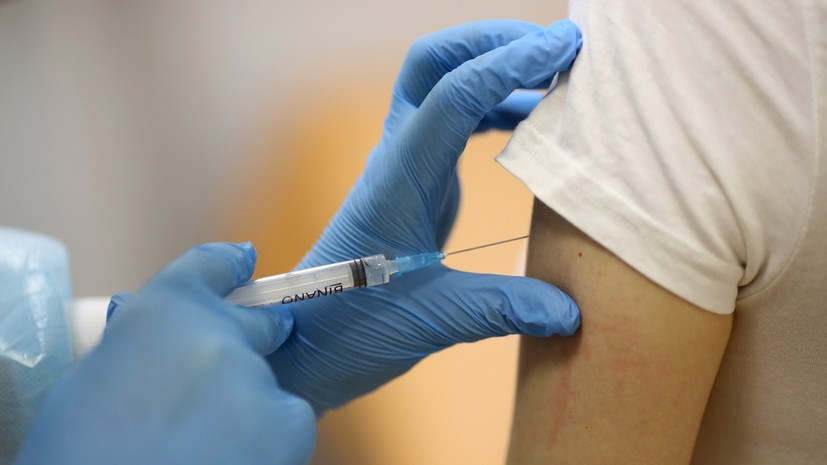 Собянин заявил, что в Москве вакцинировали от коронавируса порядка 1,3 млн человек