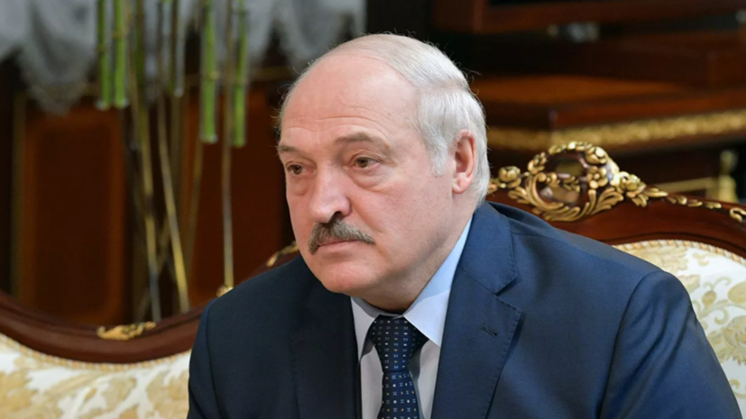 Лукашенко поручил разместить в России облигации на 100 млрд рублей