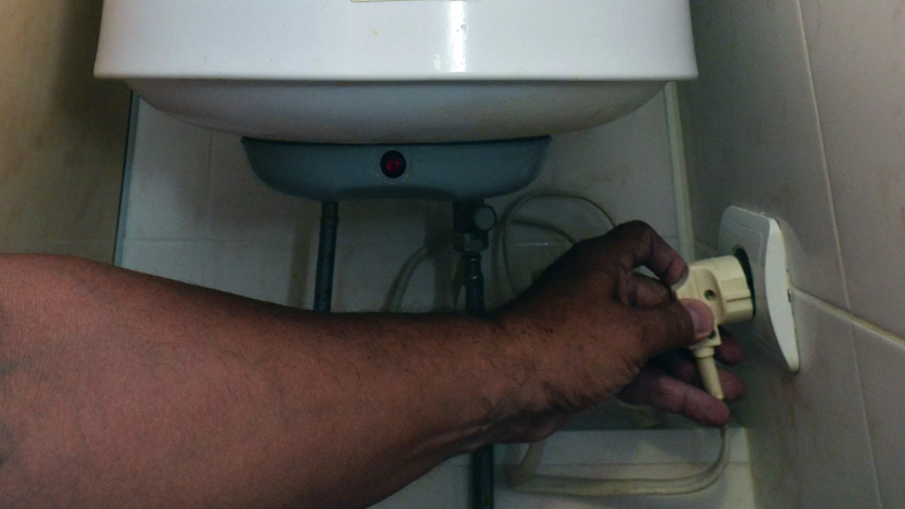 Россияне стали чаще покупать водонагреватели и кипятильники в мае