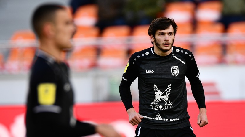 Кварацхелия заявил, что не давал агенту указаний о том, чтобы уехать из России нынешним летом