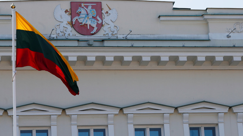 В МИД Литвы вызвали представителя Белоруссии из-за севшего в Минске самолёта