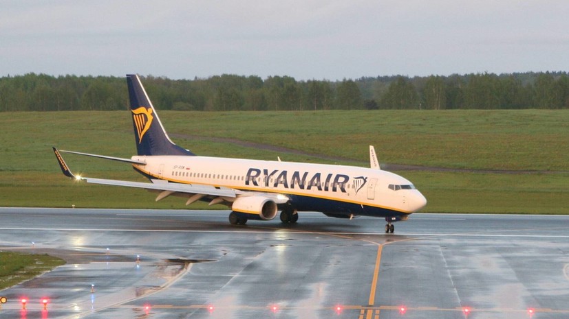 Сноуден прокомментировал инцидент с самолётом Ryanair
